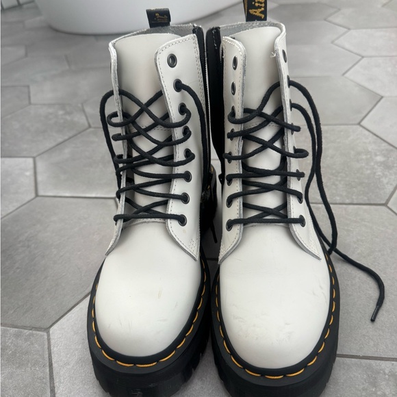 Dr. Martens White Leather Boots with Black Laces - Picture 1 of 9